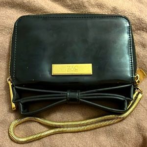 Zac Zac Posen Milla Black Patent Leather Chain Strap Bow Clutch Evening Bag